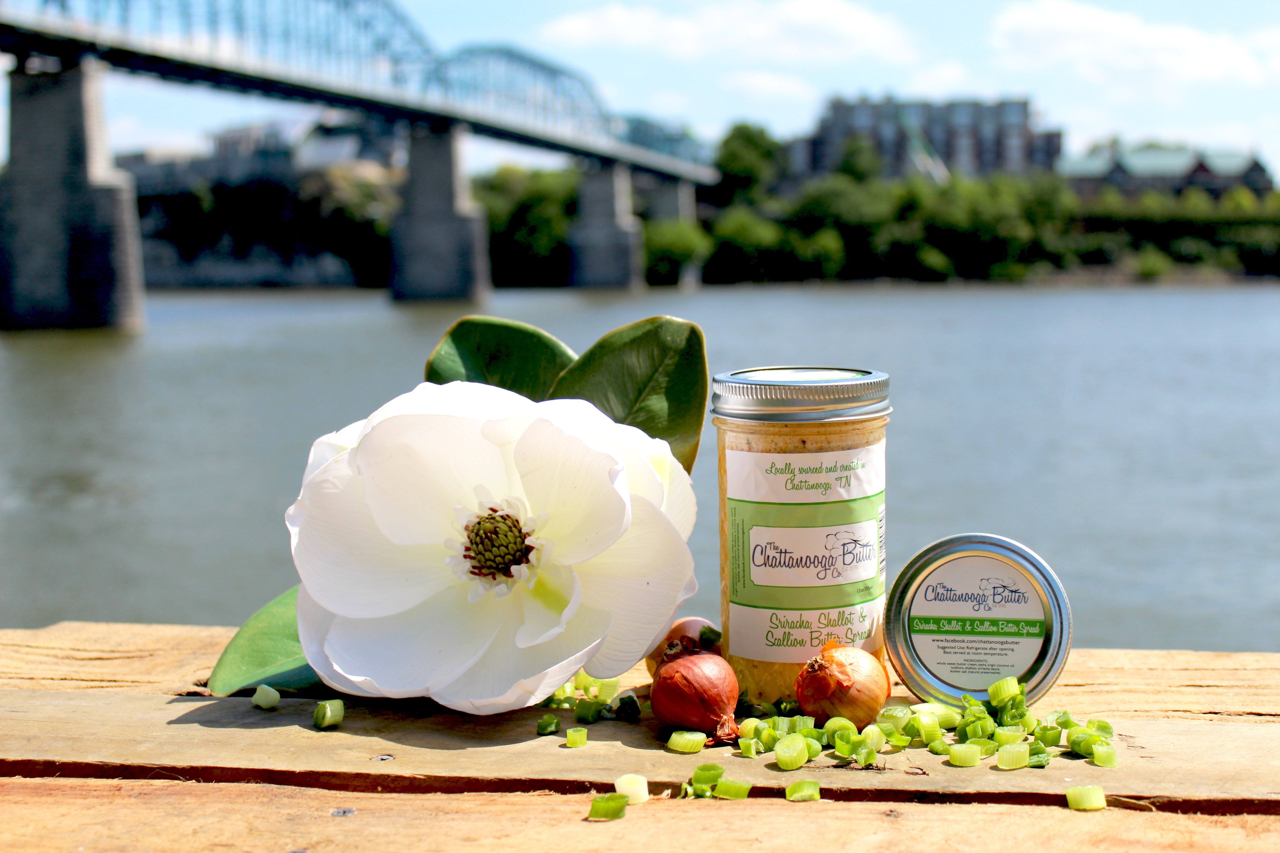 Sriracha, Shallot, & Scallion Butter Spread - The Chattanooga Butter Company - 1